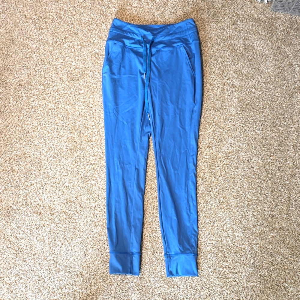 Halara Joggers